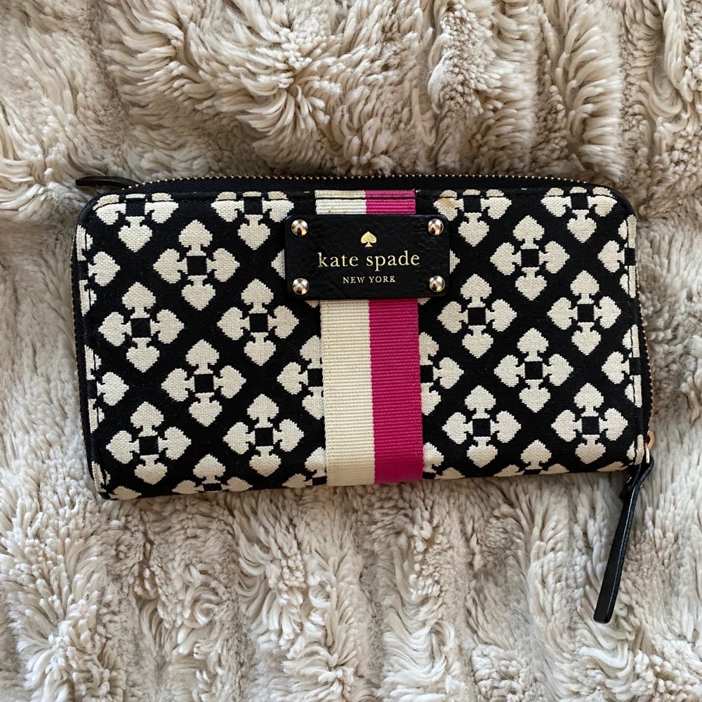 Kate Spade black, pink and white wallet with zip